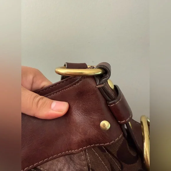 Coach Zoe Patchwork Leather Hobo Shoulder Bag in Brown Suede and Leather - Picture 7 of 12